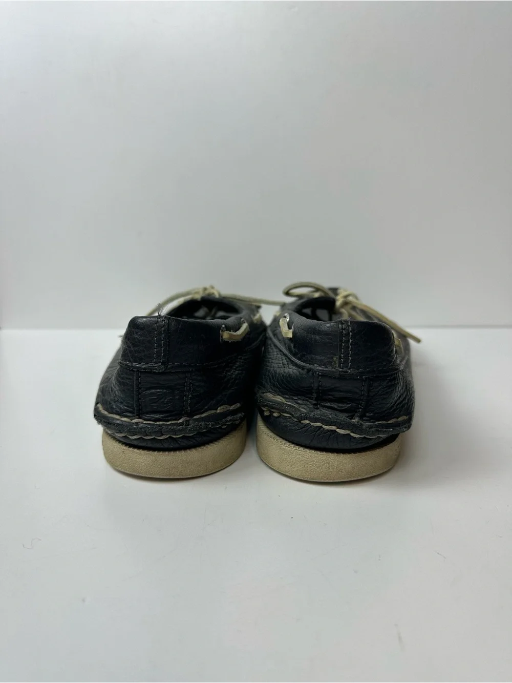 Sperry Men's Navy Blue Leather Boat Shoes with Cream Laces